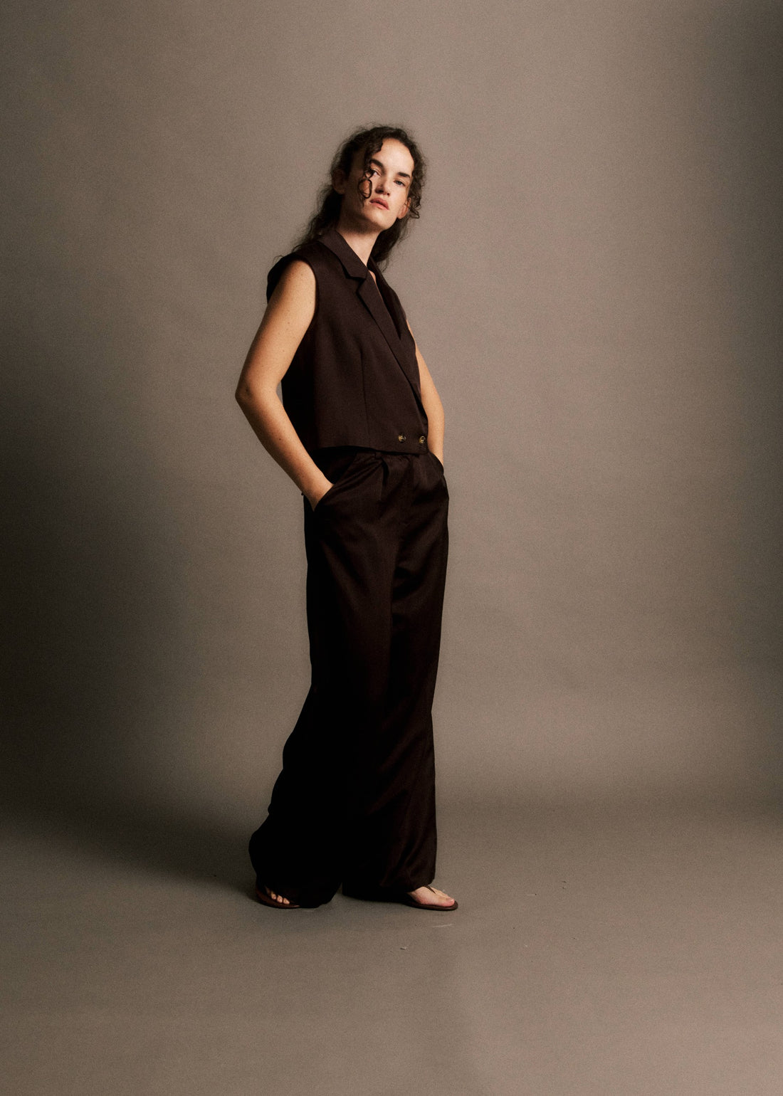 Diego I vest CHOCOLATE