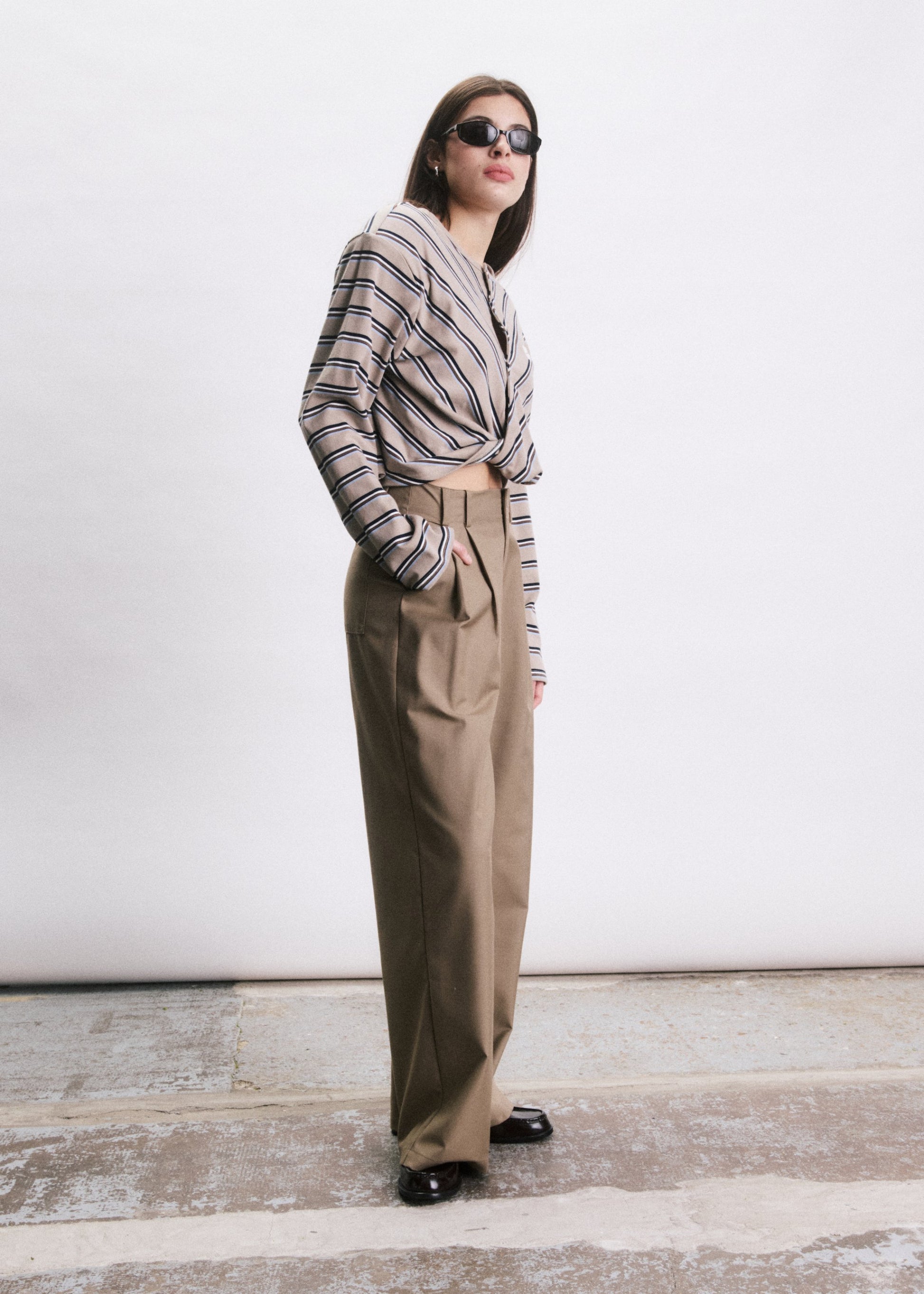 Top Sami I BEIGE - JJ26C335-BEIGE-2.jpg