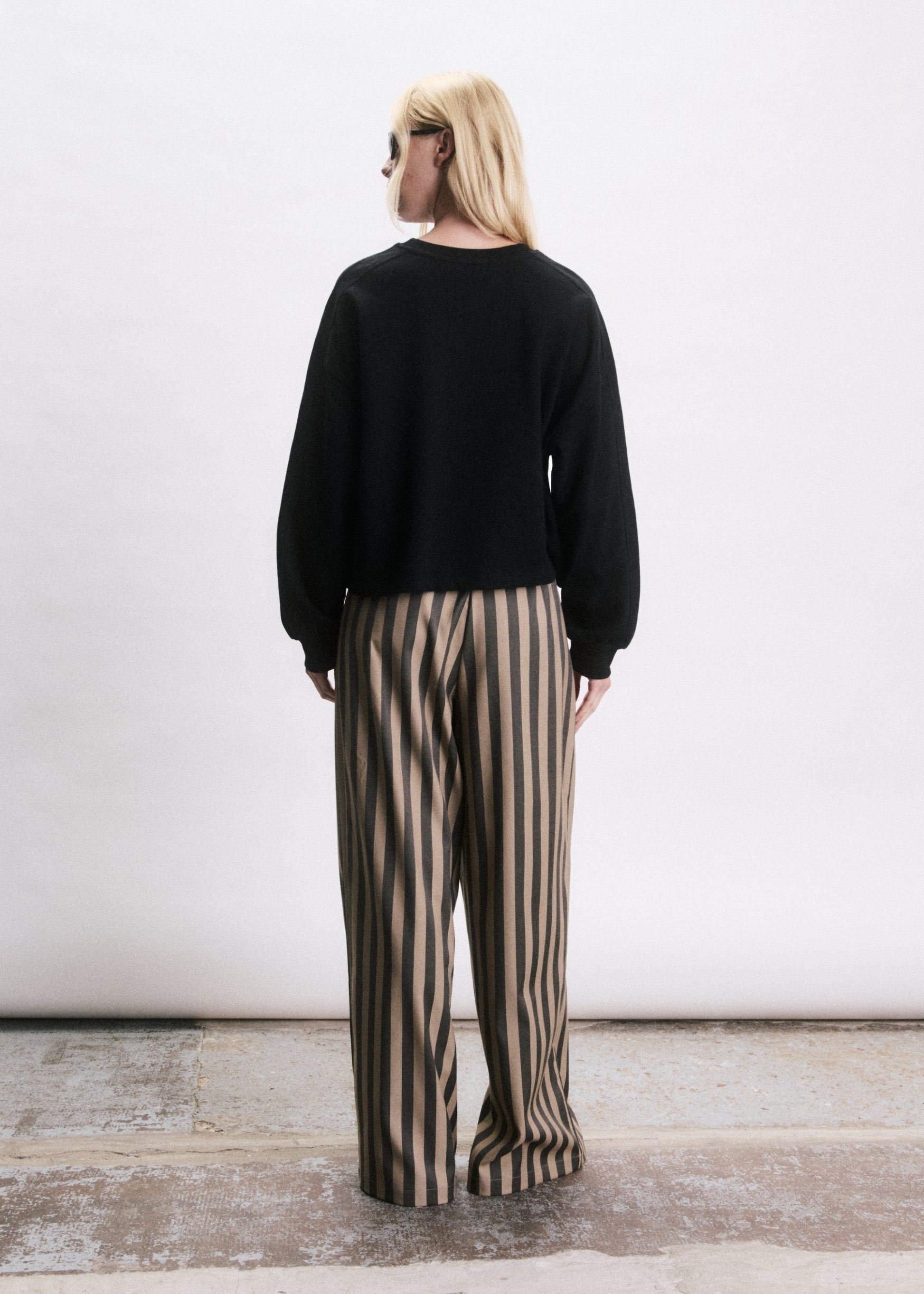Sweatshirt Soen I NOIR - JJ26C347-NOIR-3.jpg