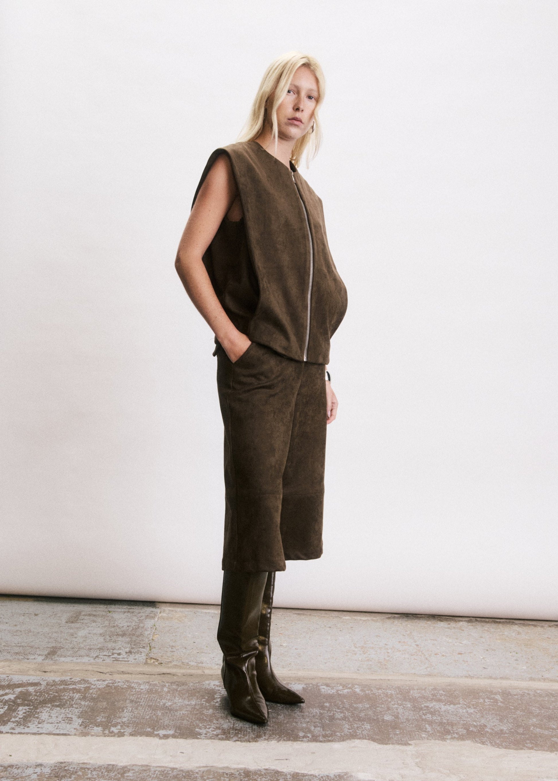 Gilet Grady I CHOCOLAT - JJ26C366-CHOCLAT-2.jpg