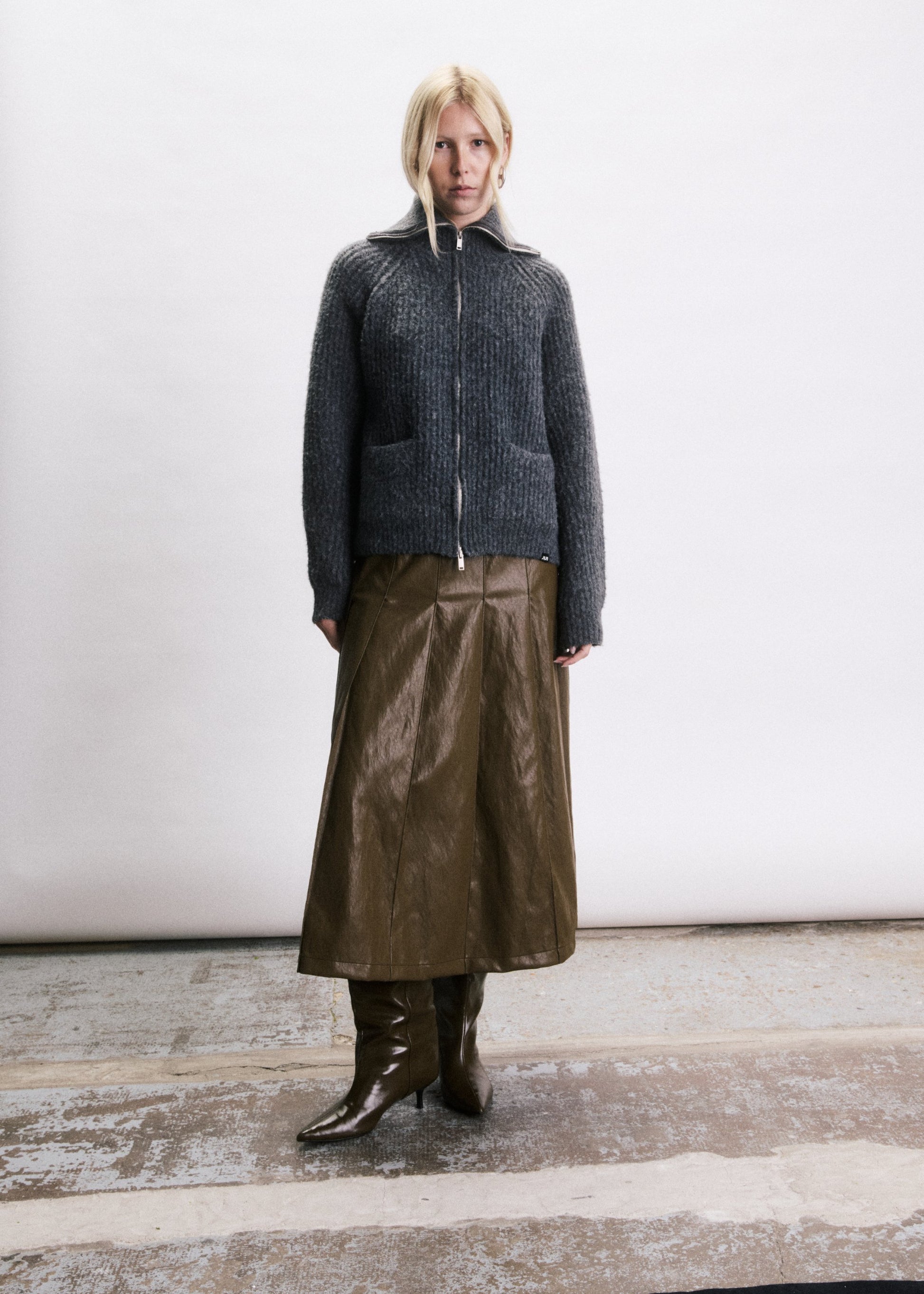 Cardigan Milo I GRIS - JJ26M458-GRIS-1.jpg