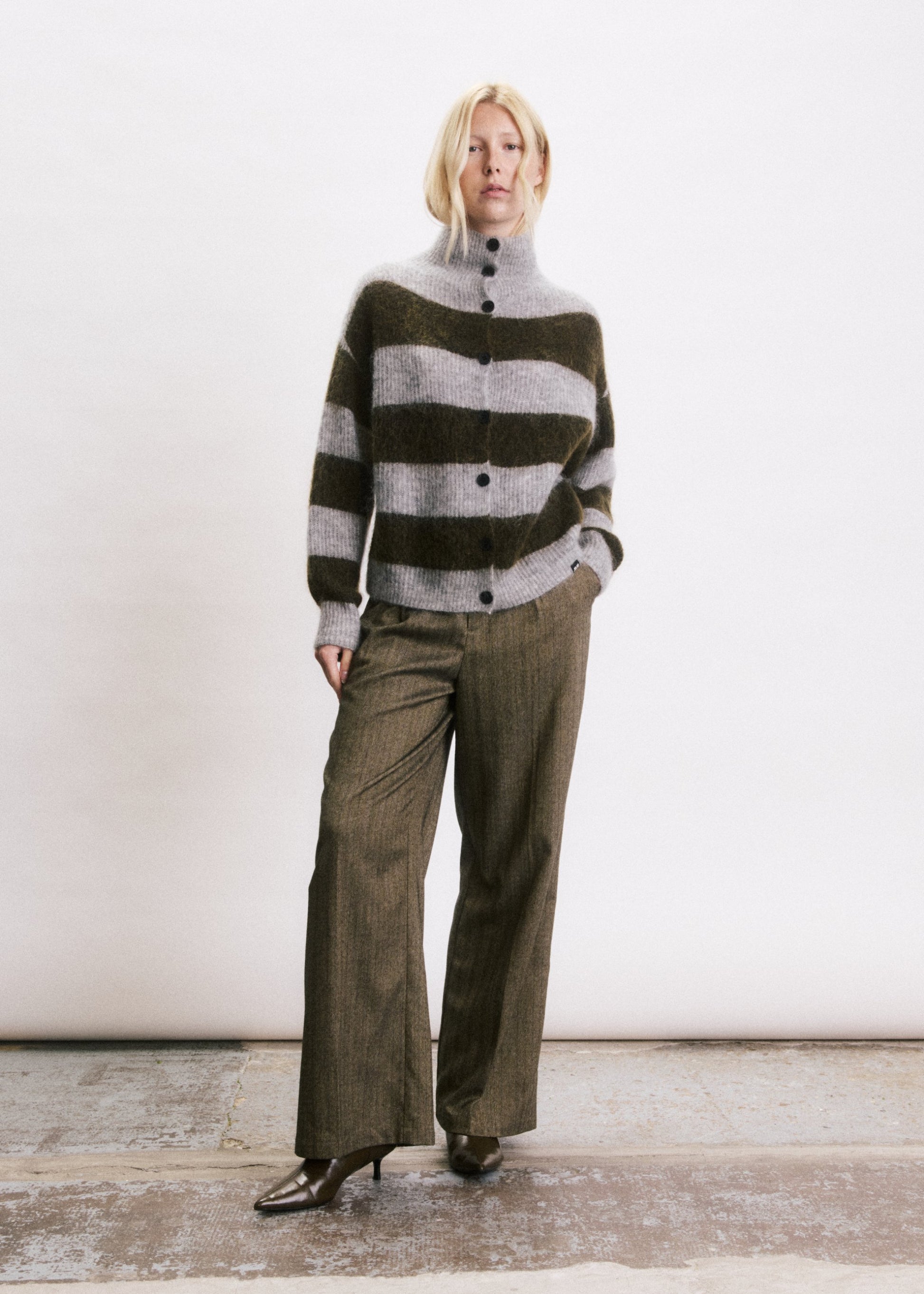 Cardigan Josh I KAKI - JJ26M460-KAKI-1.jpg